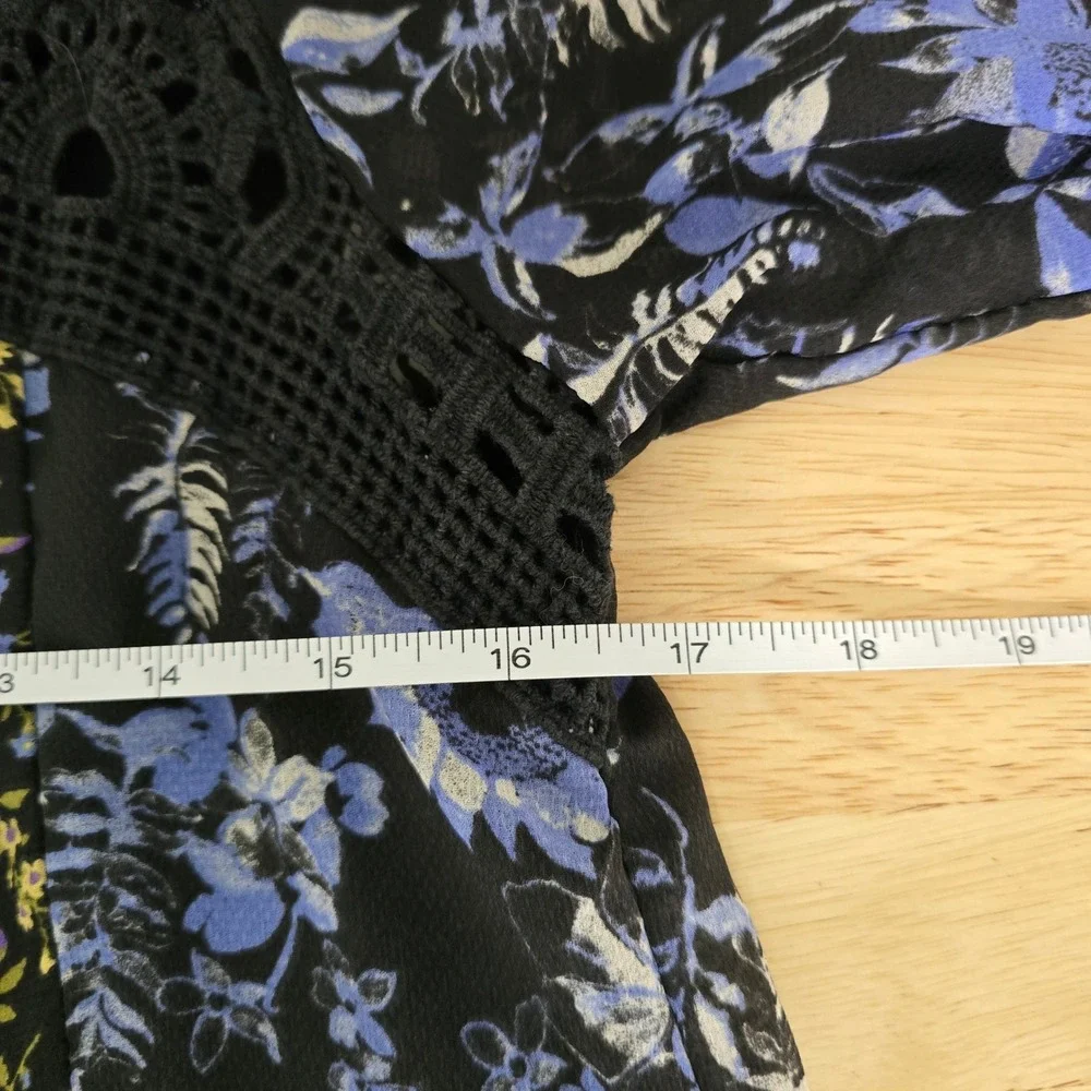 Free People Floral Crochet Yoke Mini Dress‎ Black Blue Strappy Back Size Small